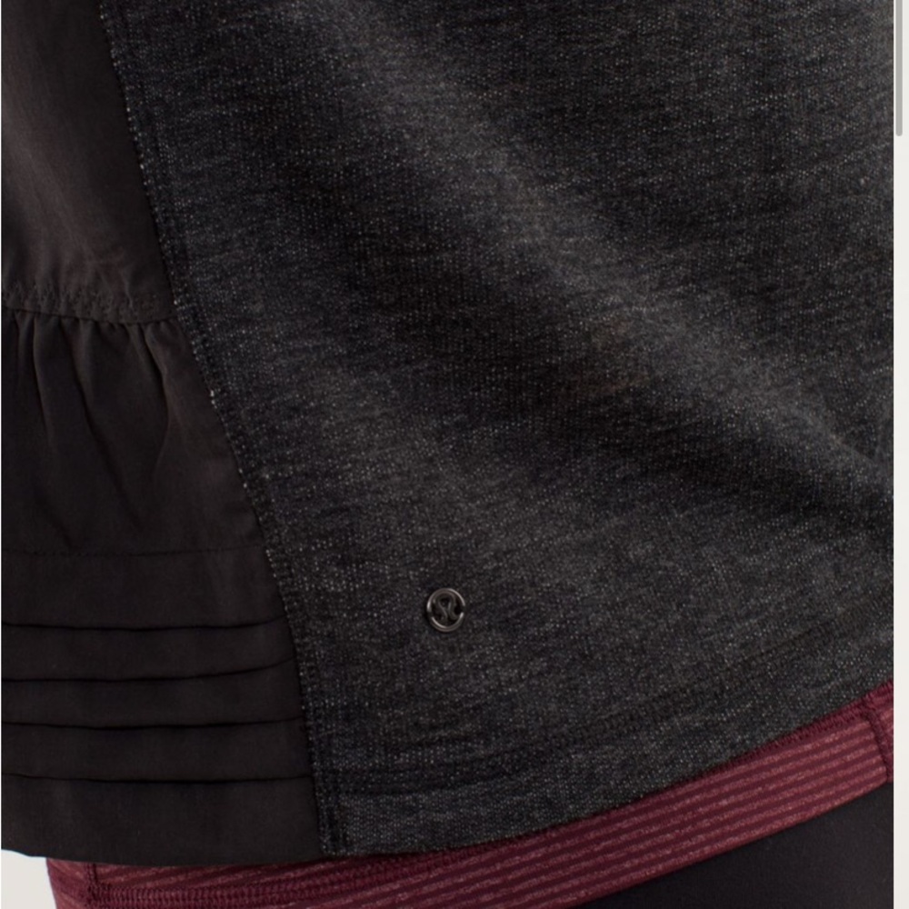 🖤Lululemon Sattva Pullover Top-10🖤 - Picture 9 of 16